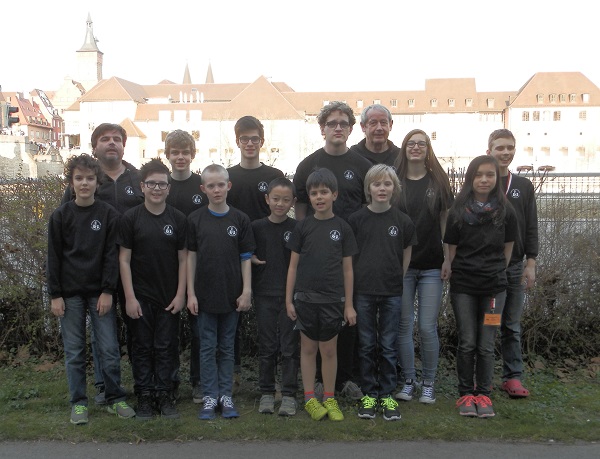 Gruppenfoto der WJEM Teilnehmer und Trainer